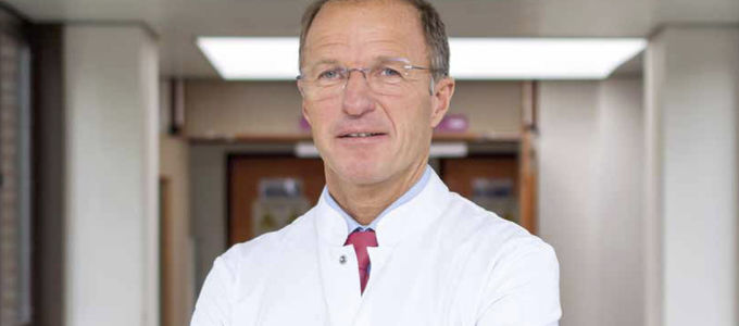 Topchirurg Prof. Bellemans blijft succes rate knie operaties verder verbeteren